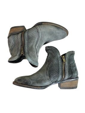 Sterling River Boots Gray Ankle Zipper Booties - size 7